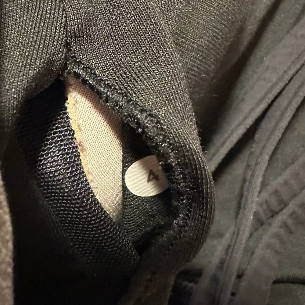 Lululemon Energy Strappy Sports Bra Heathered Gray Black